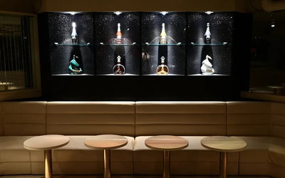 TOP QUEEN/トップクイーンの店内2